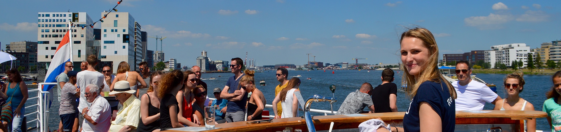 boot-huren-amsterdam-met-buitenbar Boot Huren Amsterdam met buitenbar