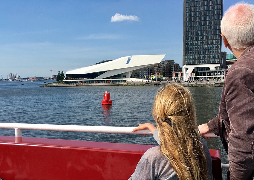 uitje varen amsterdam ij met gids