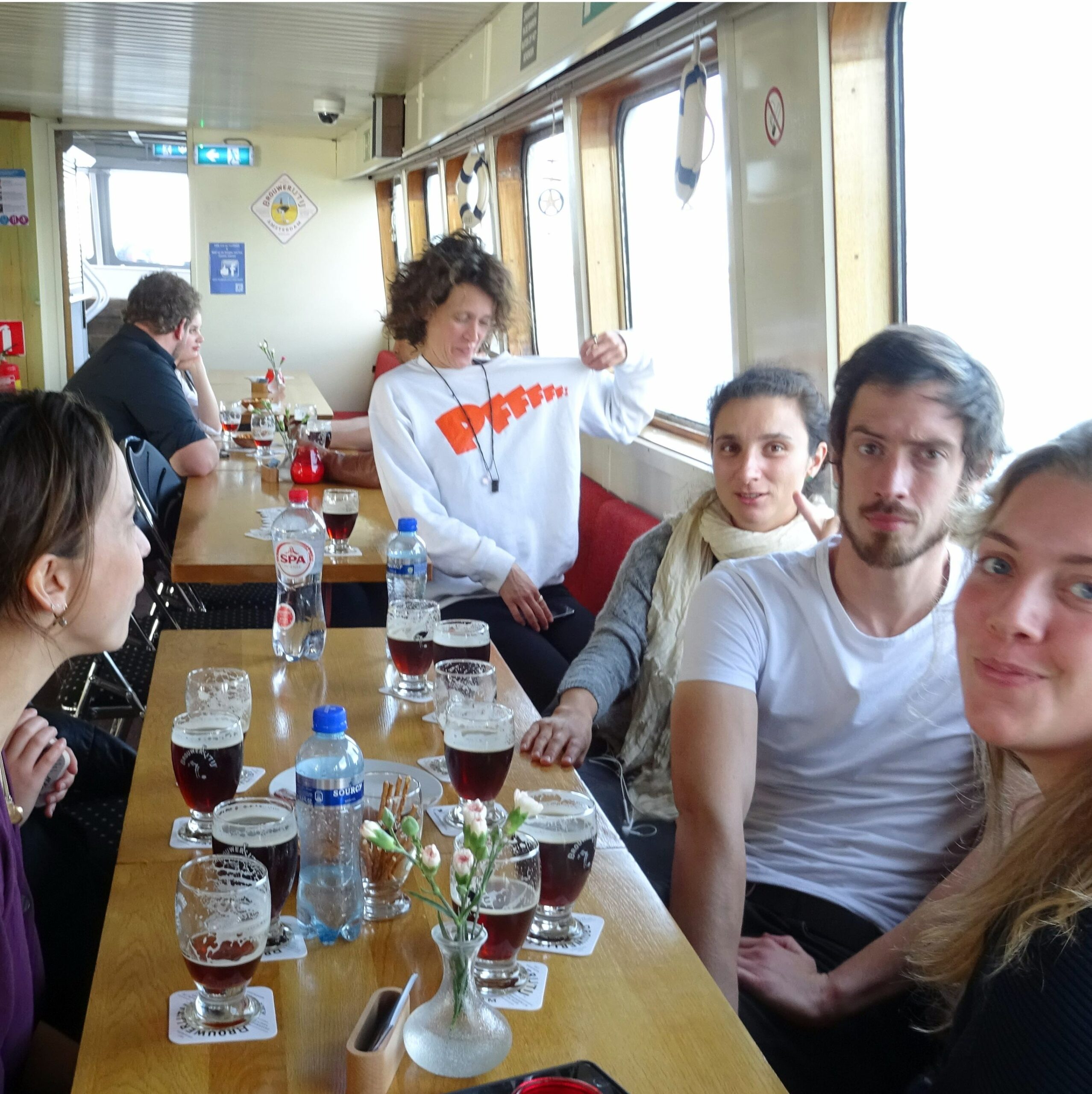 varen met grote groep in Amsterdam Zaandam