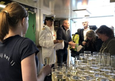 ontvangst met prosecco feest op schip