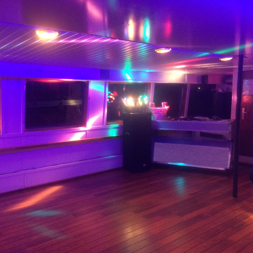 kerstfeest met bedrijf op boot amsterdam